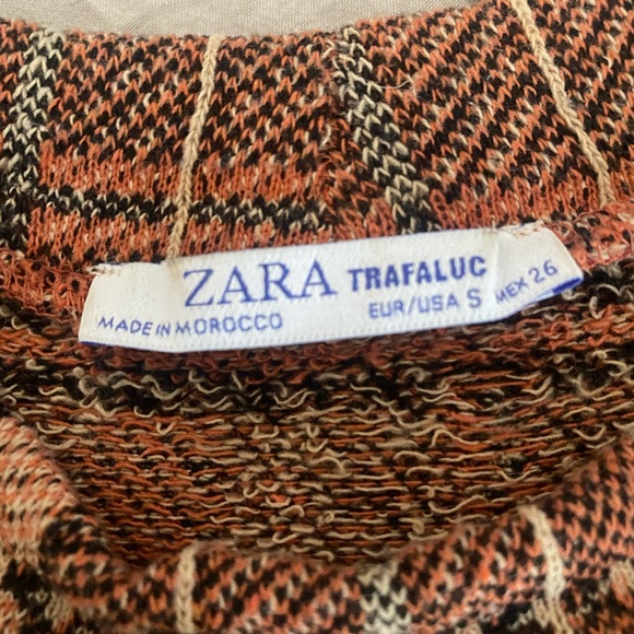 Zara Knit Tee - Picture 3 of 3